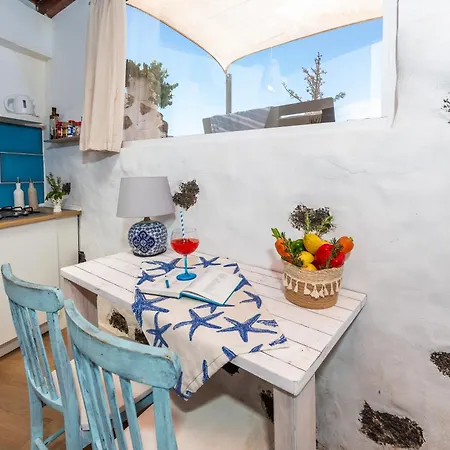 Casa Cueva La Oliva